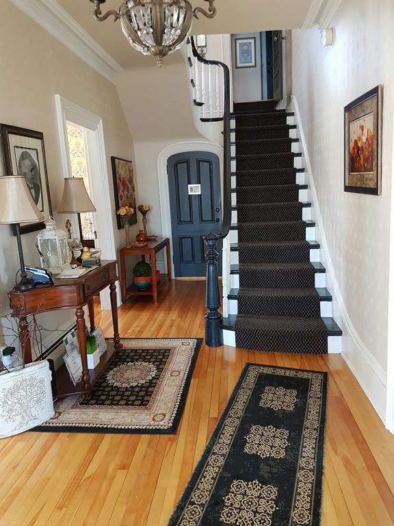 Quartermain House Bed & Breakfast Fredericton Exterior foto